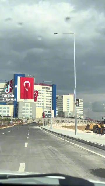 @baskanhamitozyavuz