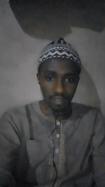 @LOVY MASHAIRI المنصور