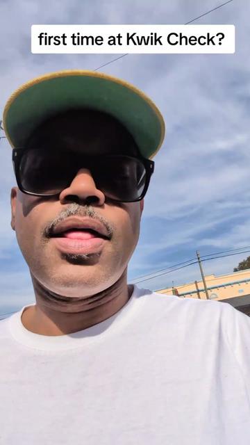 @Jowahorncomedy