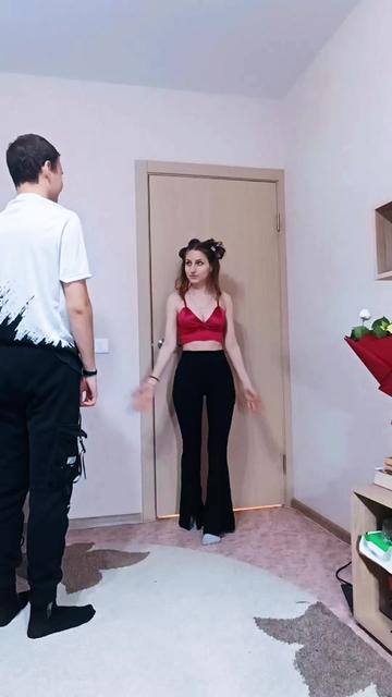 @_Liana525