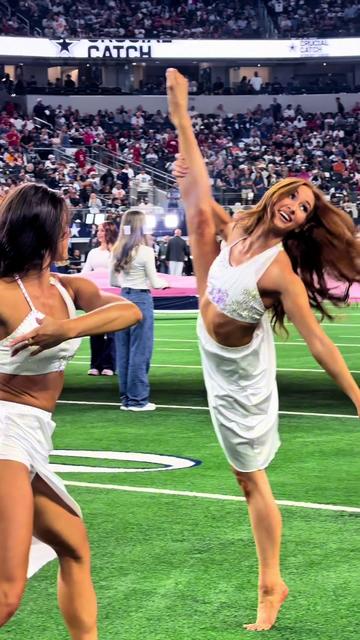 @Dallas Cowboys Cheerleaders