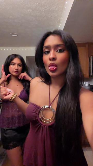 @rishika🎀