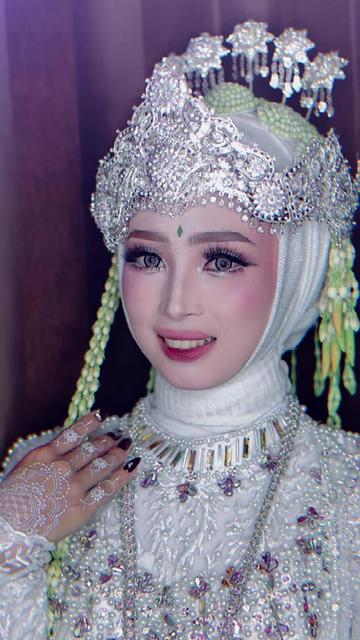 @nazma&ensp;makeup
