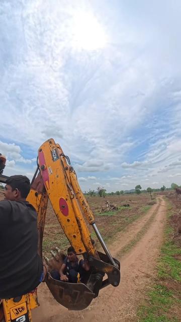@J C B Boy || ප්රසා 🚜