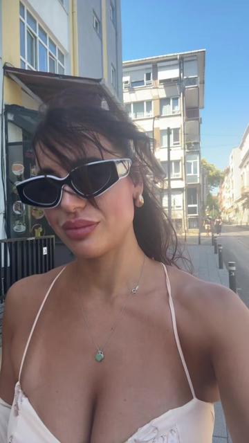 @Azzurra