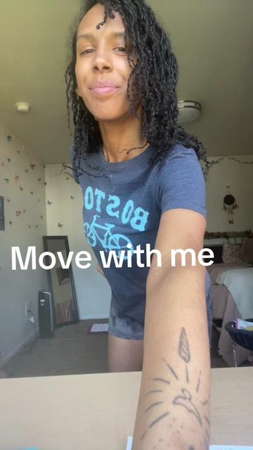 @MarvelousMonica___