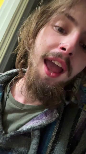 @Yes_THAT_Logan