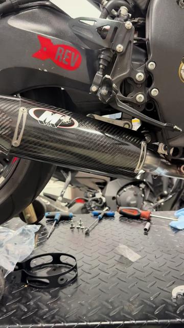 @MotoBros