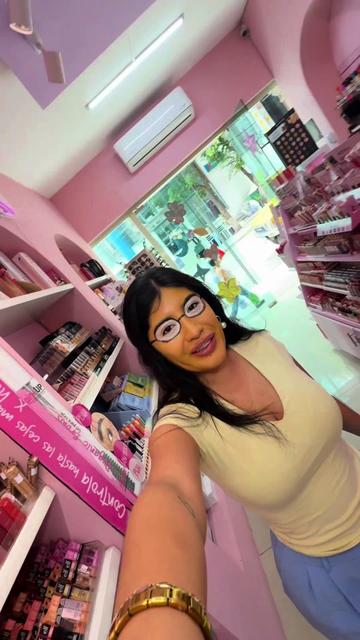 @Mandys🍒🪩🙂↕️✨