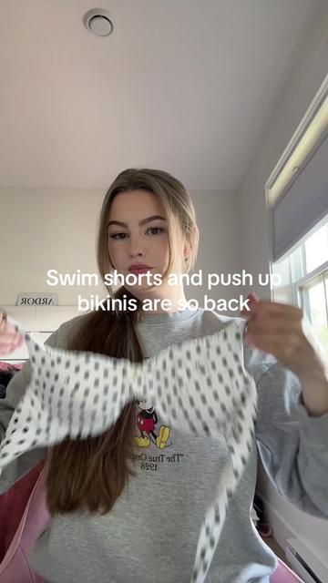 @ashleyardor