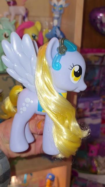 @MLP Museum:Queen of the Ponies