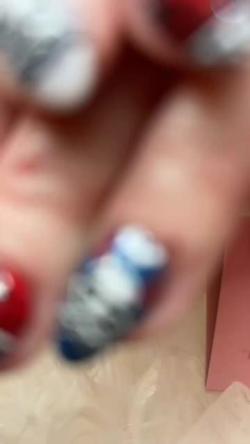 @PinkTigerNailsBeauty