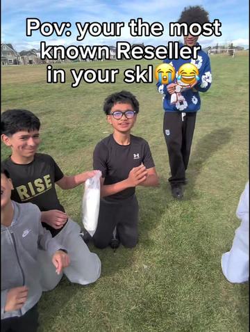 @_B.RESELLS_