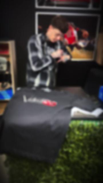 @tik_tok_sneakers