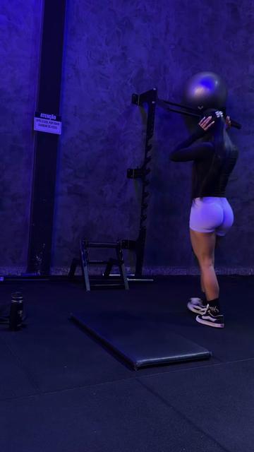@cibeleloren_fit