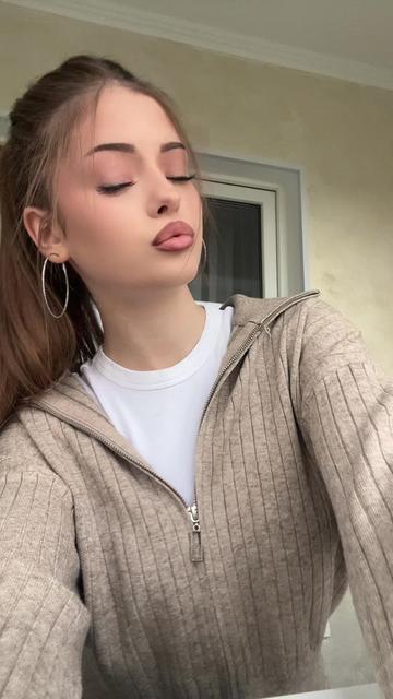 @Искра