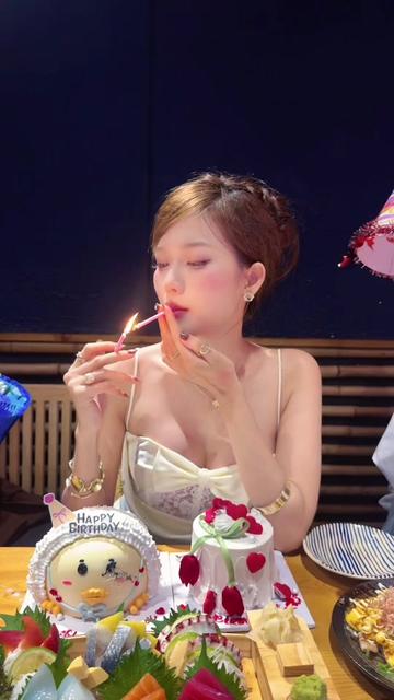 @Kiều Chi
