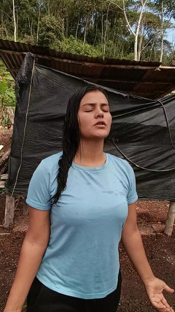 @🇨🇴Meli Fern&aacute;ndez 👑
