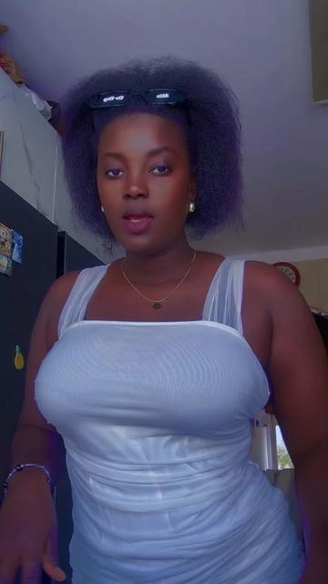 @Uncandia Badjuda Rica👸🏾🦋