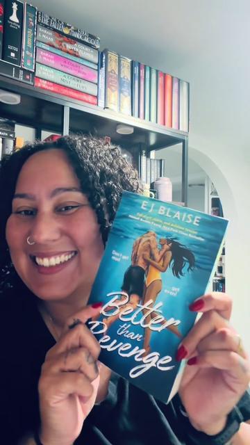 @Margielalalovesbooks📚🏋️♀️✍️