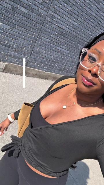 @Rebecca W. 🎀🌸🍵✨