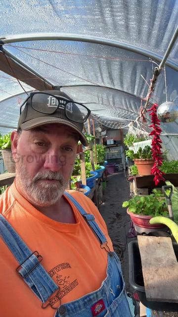 @GROWING_EDIBLE_PLANTS