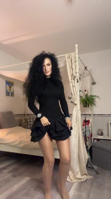 @Karolina