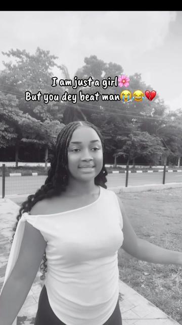 @PRETTY DE CONTENT CREATOR