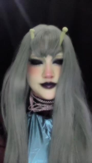 @lamusamika