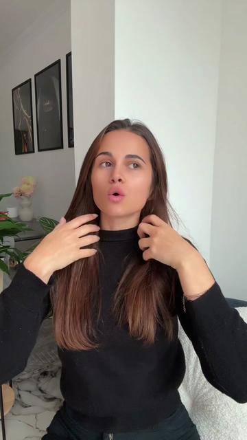 @Ella