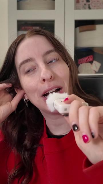 @carlyincontro