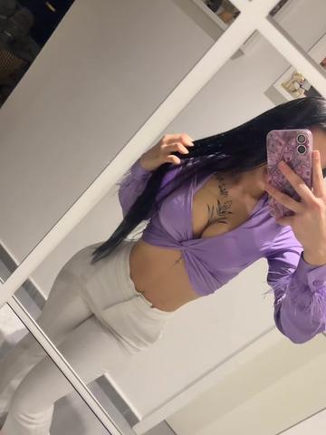 @laariisa27