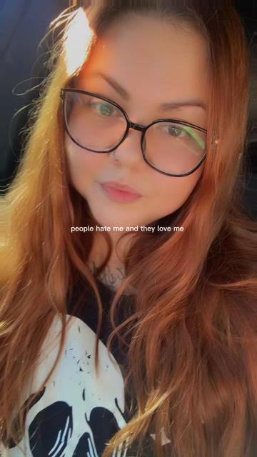 @๐ฉโก๐ช ๐๐๐ฐ๐๐ฅ๐ฌ ๐ฉโก๐ช