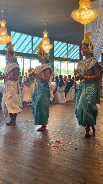 @Boo