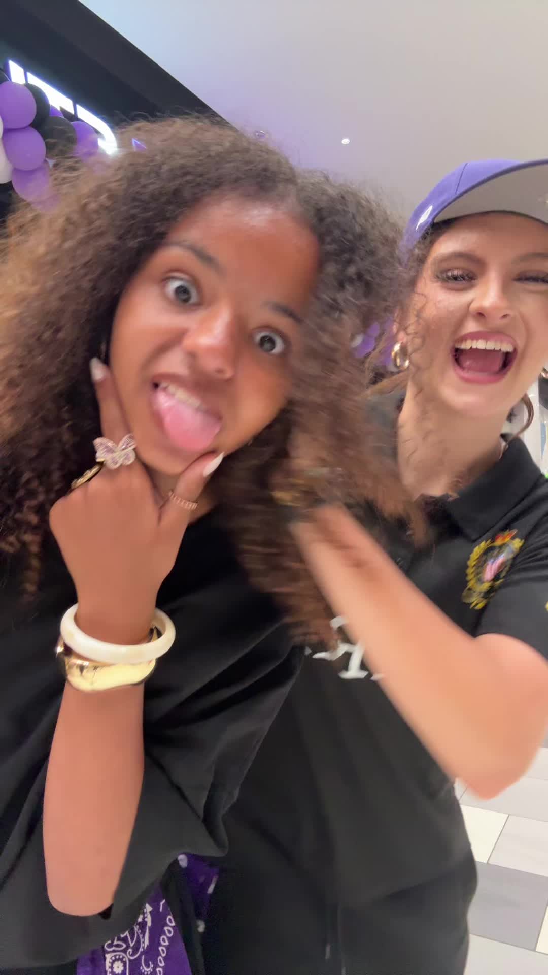 @𝐒𝐀𝐍𝐄𝐋𝐋𝐀 ☆