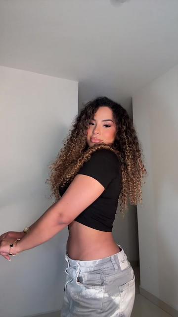 @Valery🍾👩🏽&zwj;🦱