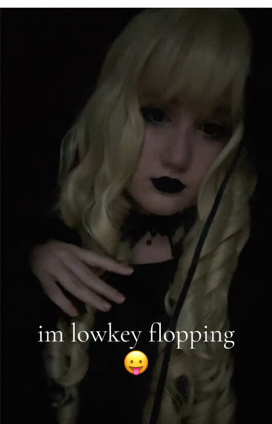 @𝐚𝐥𝐢𝐜𝐞🐇🖤