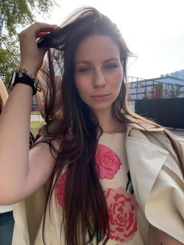@Viktoriia