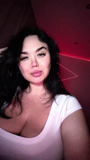 @Lady_In_Dreams🖤