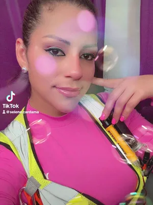 @Selenita car