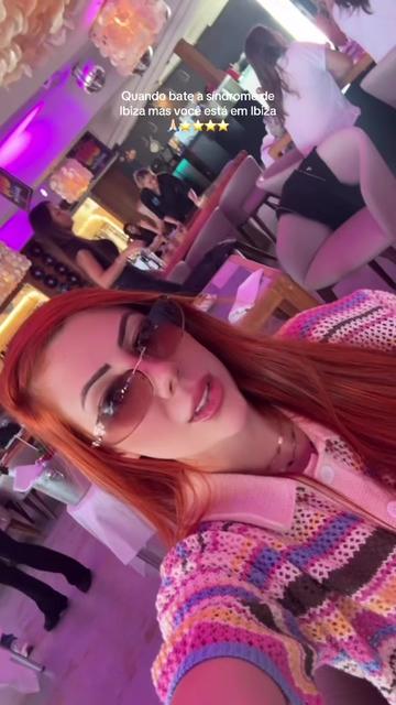 @K&aacute;rolyn K&eacute;telyn