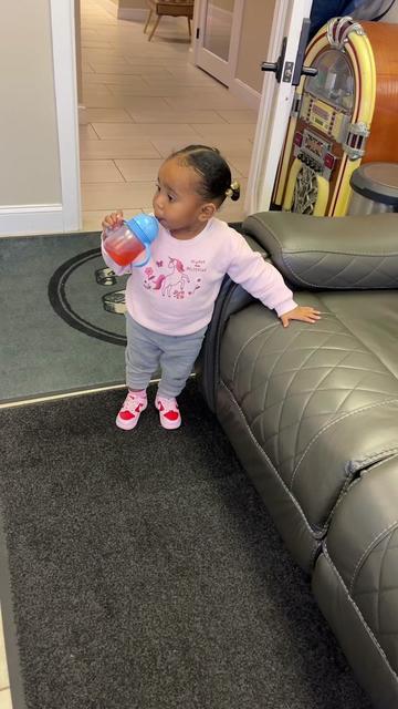 @Cmoe Barber