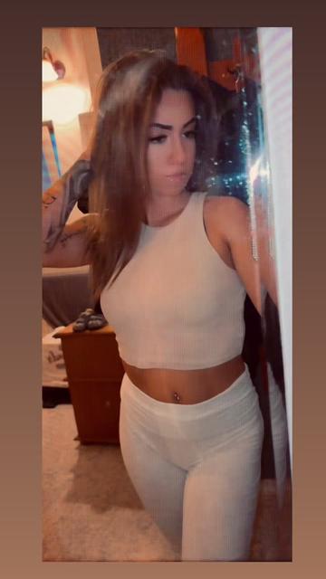 @𝒩