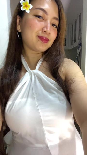@Joyce R. (Timmys_Closet)