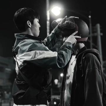 @𝙡𝙞𝙫𝙫