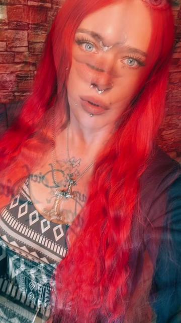 @Teufelchen     🧚&zwj;♀️😈🧚&zwj;♀️
