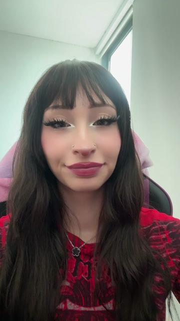 @Foxxi