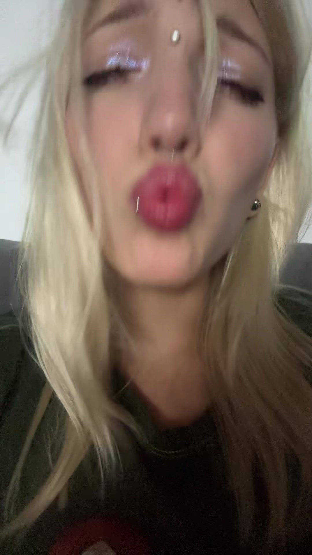 @Ulyvvv