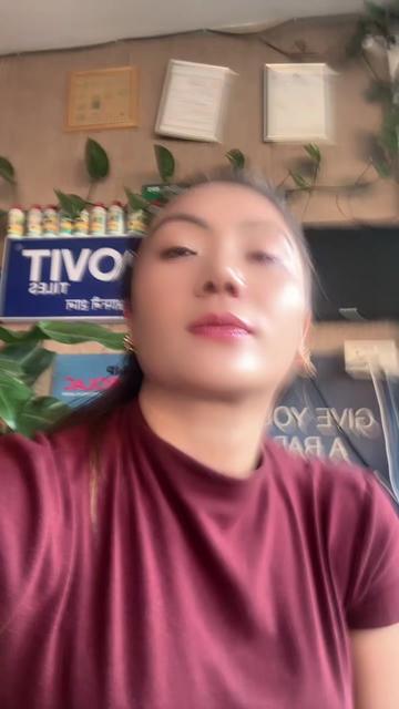 @Hira Maya Waiba