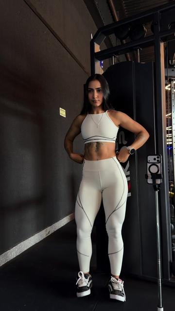 @cibeleloren_fit